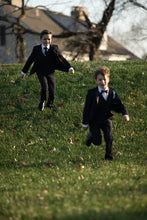 "Liam" Kids Suit (5-Piece Set) 2